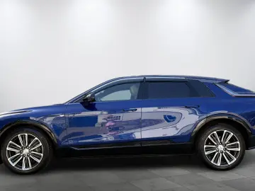 CADILLAC Lyriq Sport AWD Pano 360 Kamera Totw. Sound DAB
