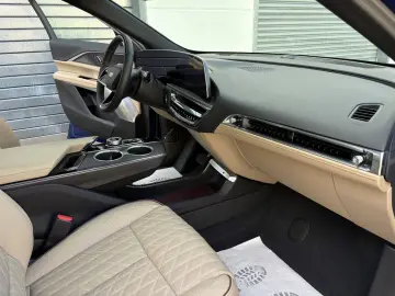 CADILLAC Lyriq Sport AWD Pano 360 Kamera Totw. Sound DAB