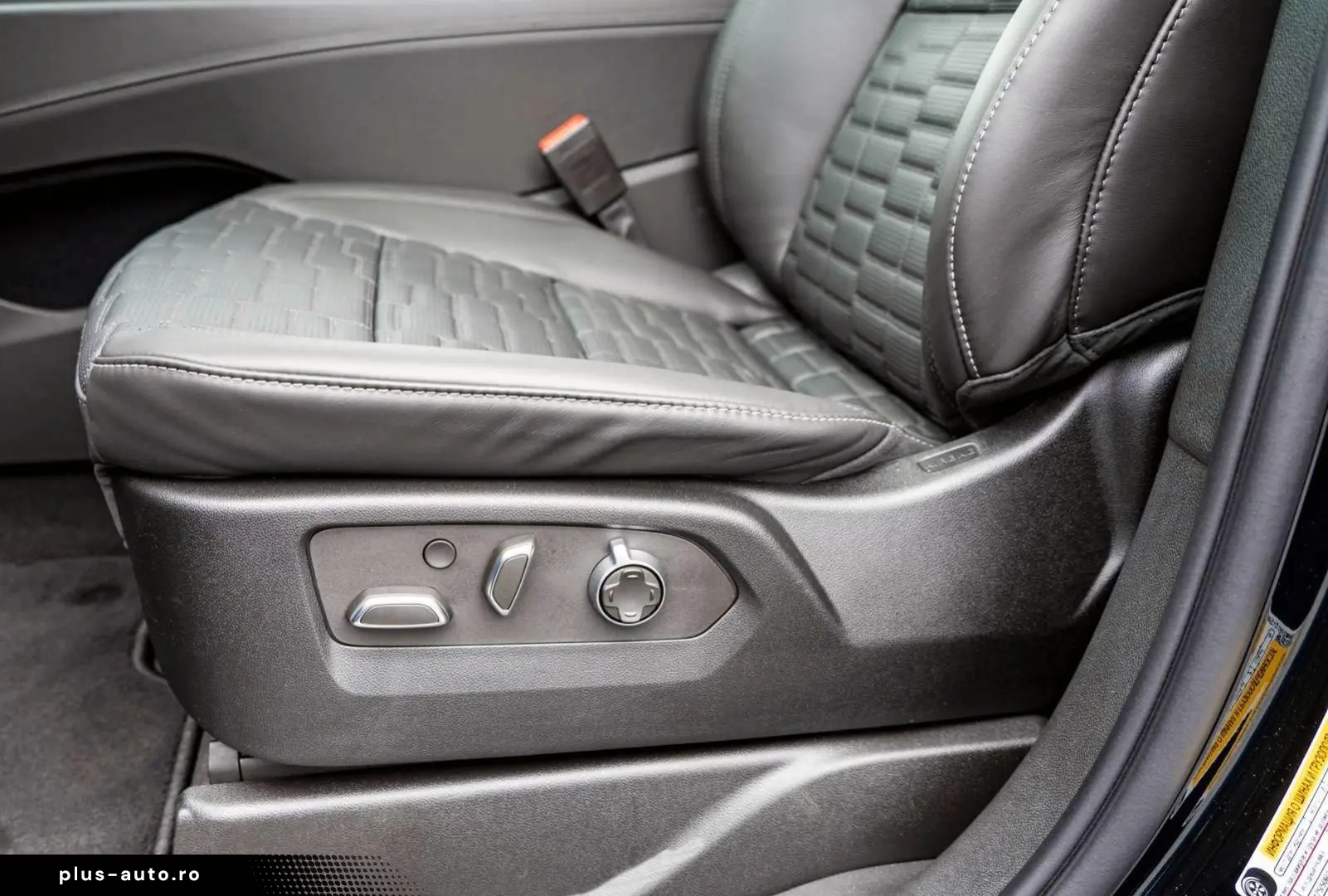 CADILLAC Escalade 6 2l Sport Platinum ESV Nachtsicht LPG