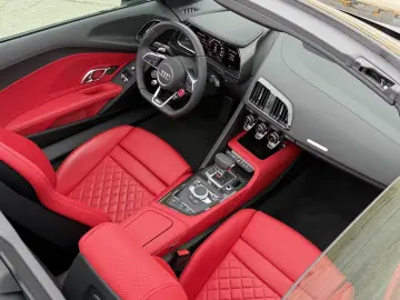 Audi R8 Spyder 5.2 FSI quat perfm. 1. Hd MwSt 3x Carbo