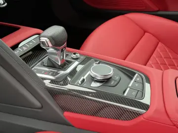 Audi R8 Spyder 5.2 FSI quat perfm. 1. Hd MwSt 3x Carbo