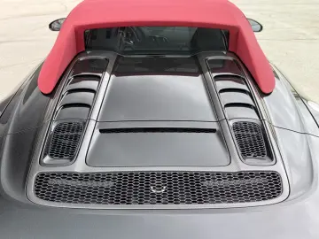Audi R8 Spyder 5.2 FSI quat perfm. 1. Hd MwSt 3x Carbo