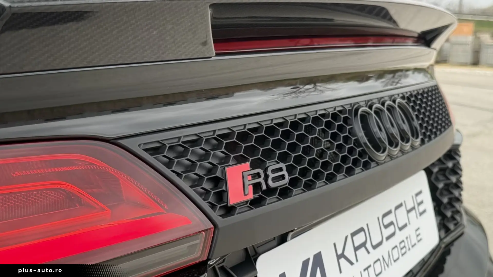 Audi R8 Spyder 5.2 FSI quat perfm. 1. Hd MwSt 3x Carbo