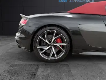 Audi R8 Spyder 5.2 FSI quat perfm. 1. Hd MwSt 3x Carbo