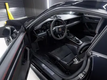 PORSCHE 992 992 GT3 LIFT   PDLS   CARBON SEATS   CLUBSPO