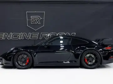 PORSCHE 992 992 GT3 LIFT   PDLS   CARBON SEATS   CLUBSPO