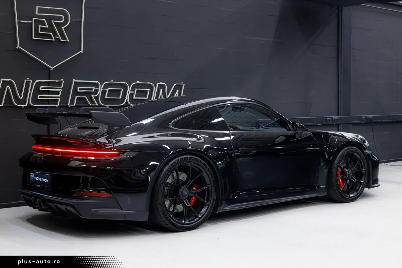PORSCHE 992 992 GT3 LIFT   PDLS   CARBON SEATS   CLUBSPO