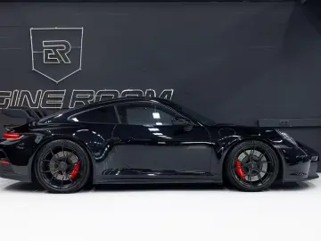 PORSCHE 992 992 GT3 LIFT   PDLS   CARBON SEATS   CLUBSPO
