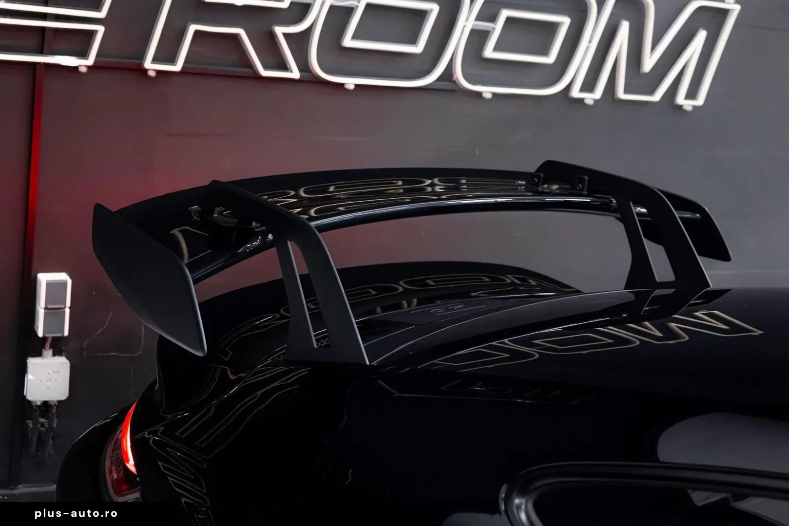 PORSCHE 992 992 GT3 LIFT   PDLS   CARBON SEATS   CLUBSPO