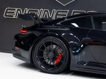 PORSCHE 992 992 GT3 LIFT   PDLS   CARBON SEATS   CLUBSPO