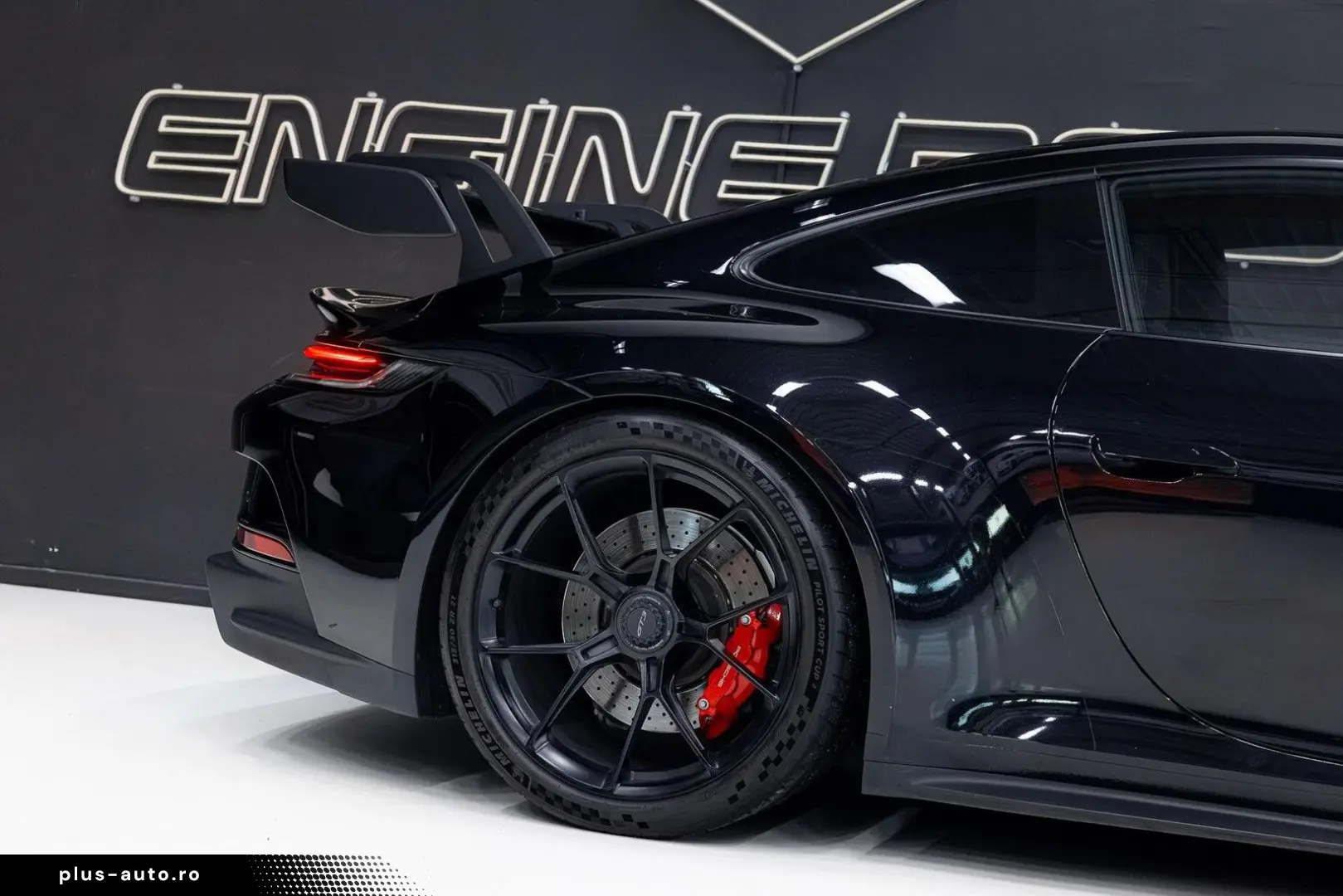 PORSCHE 992 992 GT3 LIFT   PDLS   CARBON SEATS   CLUBSPO