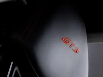 PORSCHE 992 992 GT3 LIFT   PDLS   CARBON SEATS   CLUBSPO
