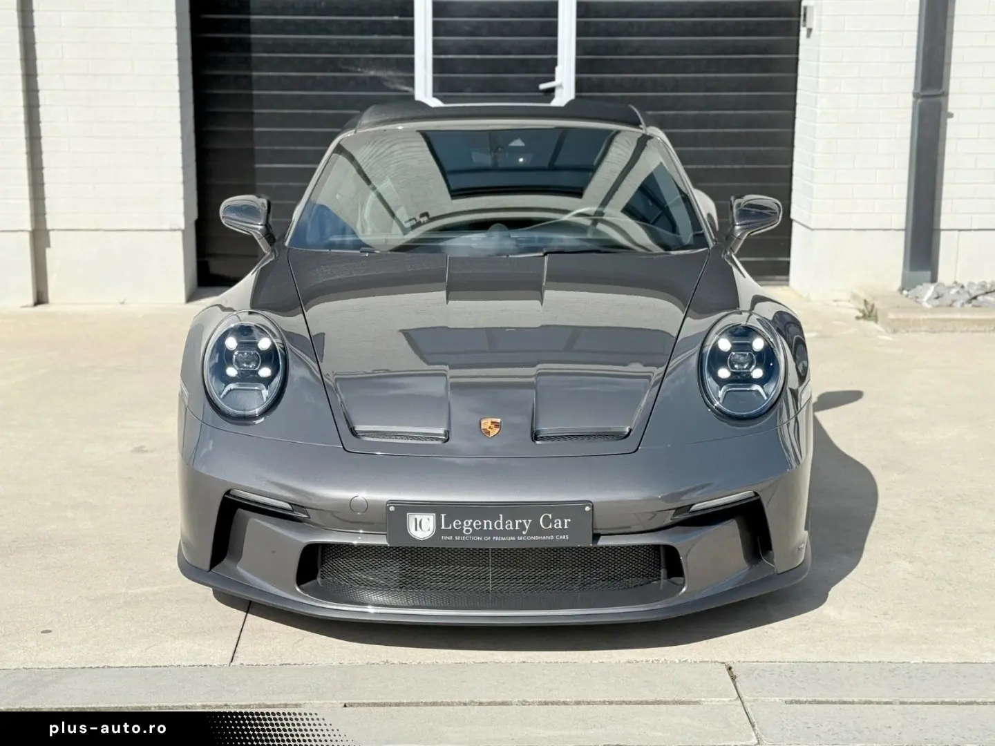PORSCHE 992 GT3  Touring   6-Speed MANUAL !!