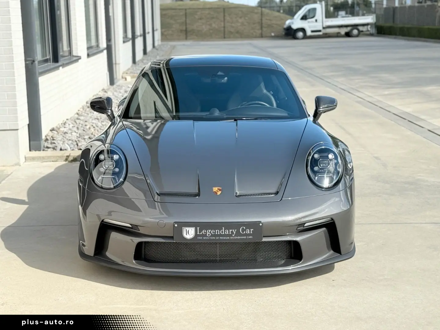 PORSCHE 992 GT3  Touring   6-Speed MANUAL !!