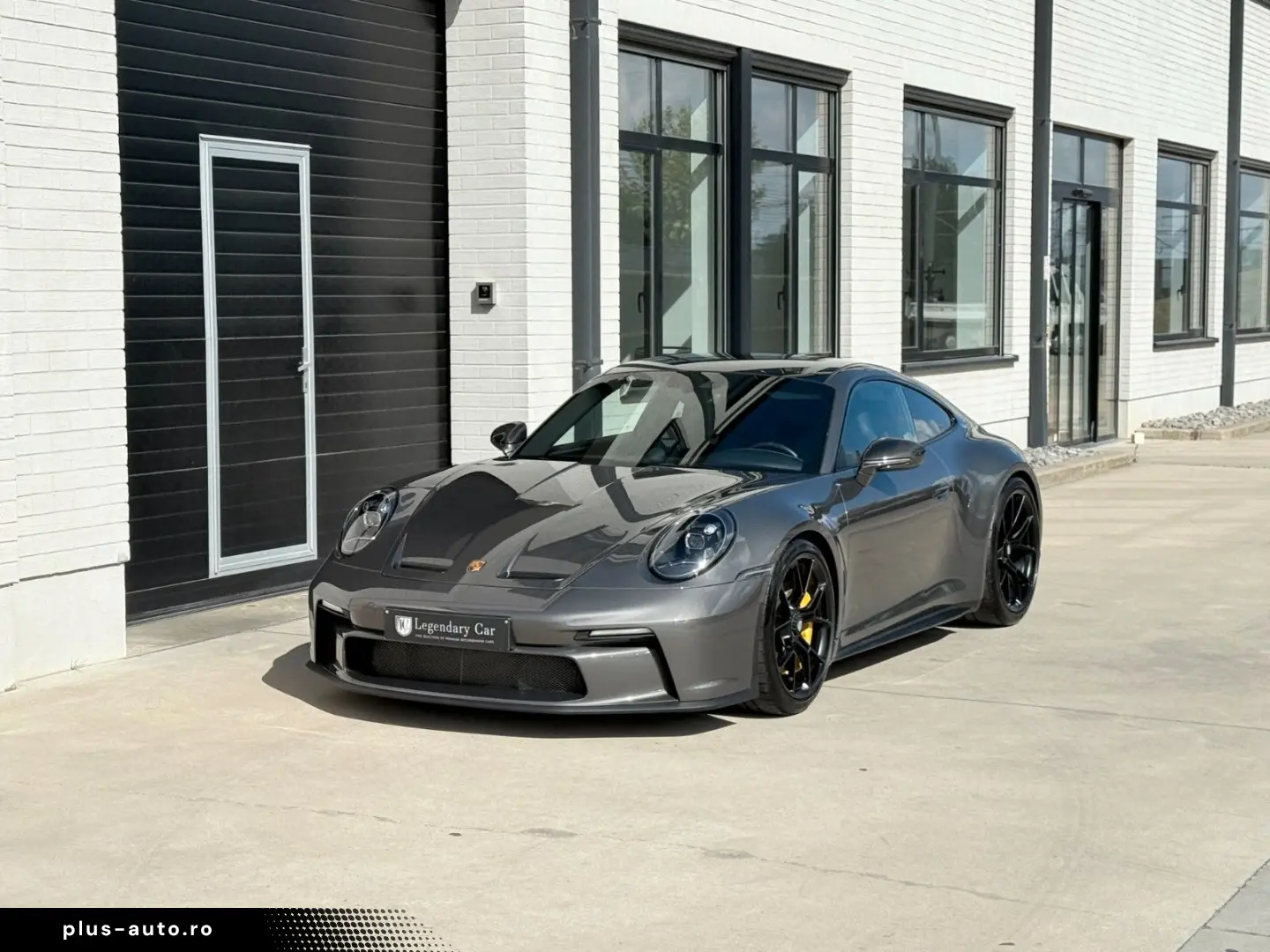 PORSCHE 992 GT3  Touring   6-Speed MANUAL !!