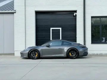 PORSCHE 992 GT3  Touring   6-Speed MANUAL !!