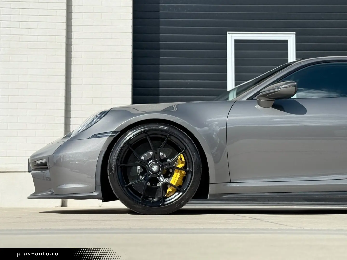 PORSCHE 992 GT3  Touring   6-Speed MANUAL !!