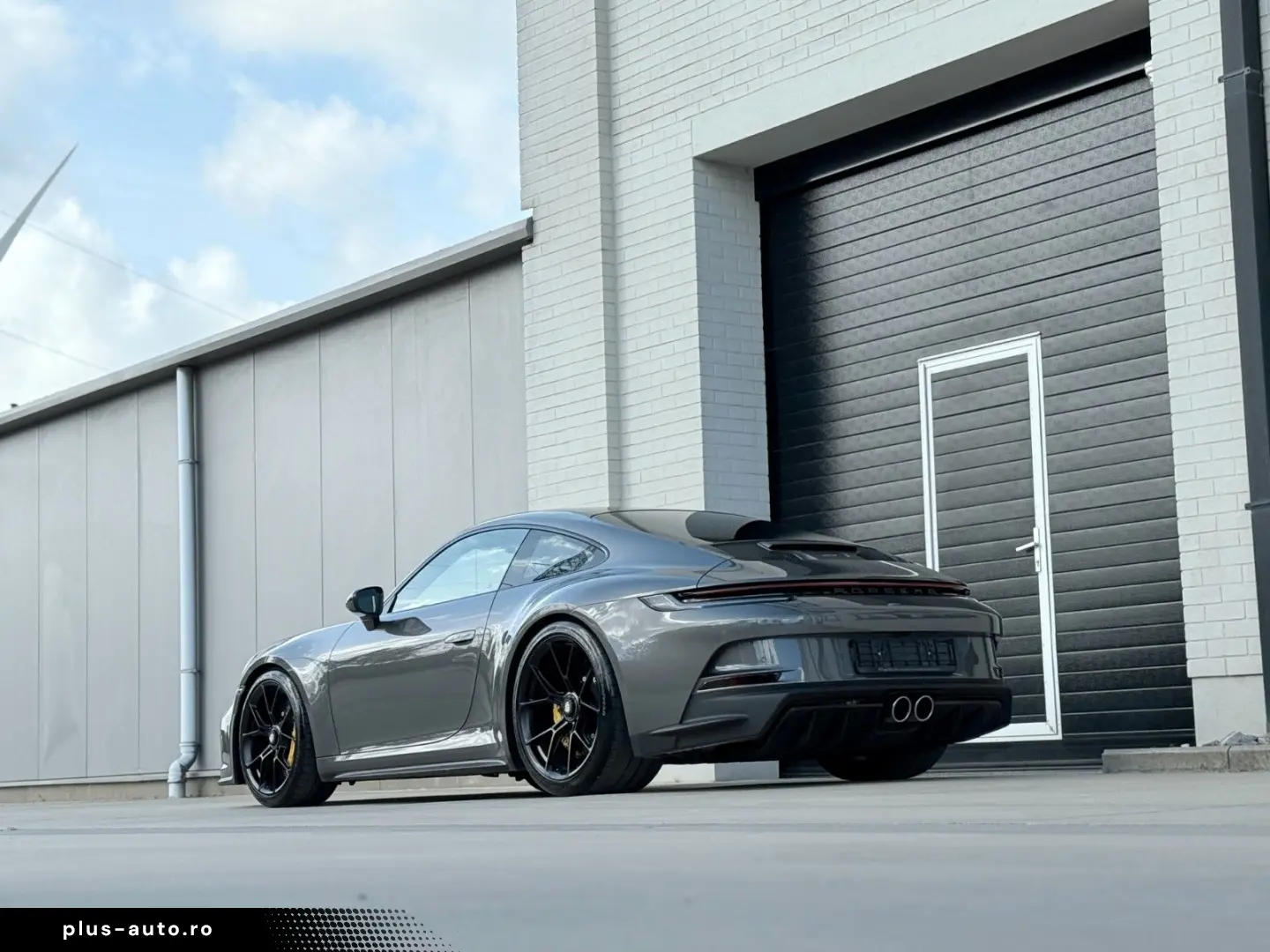 PORSCHE 992 GT3  Touring   6-Speed MANUAL !!