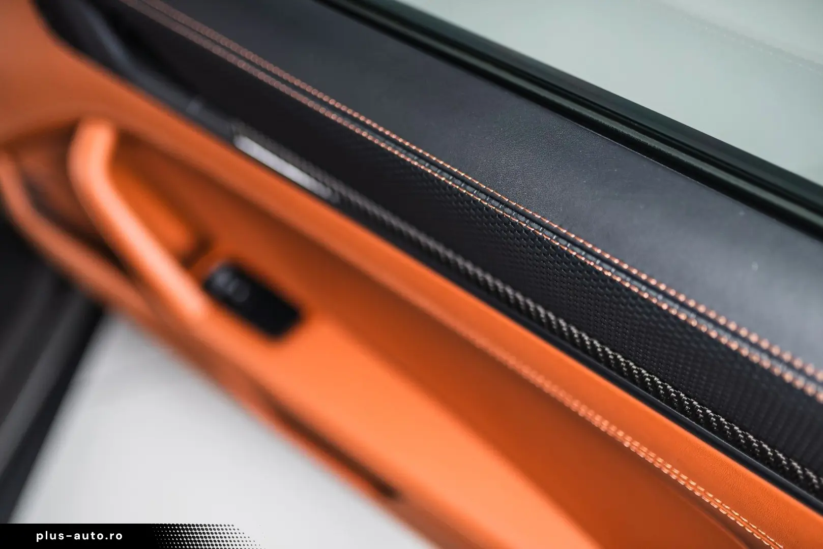 PORSCHE 992 GT3 Touring - Lift  BOSE  Carbon  Exclusive