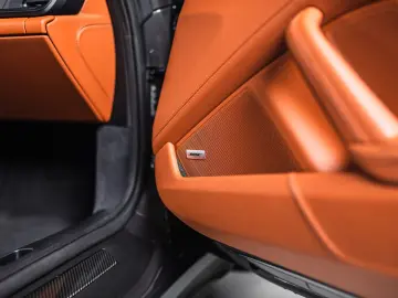 PORSCHE 992 GT3 Touring - Lift  BOSE  Carbon  Exclusive