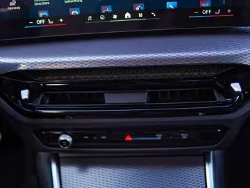 BMW M3 xDrive Competition ACC Navi Head-up CarPla...