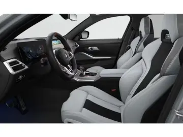 BMW M3 Competition xDrive Touring M Compound Driving