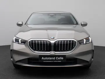 BMW 520d Kamera DAB Leder Ad.LED Alarm Sport 18Zoll