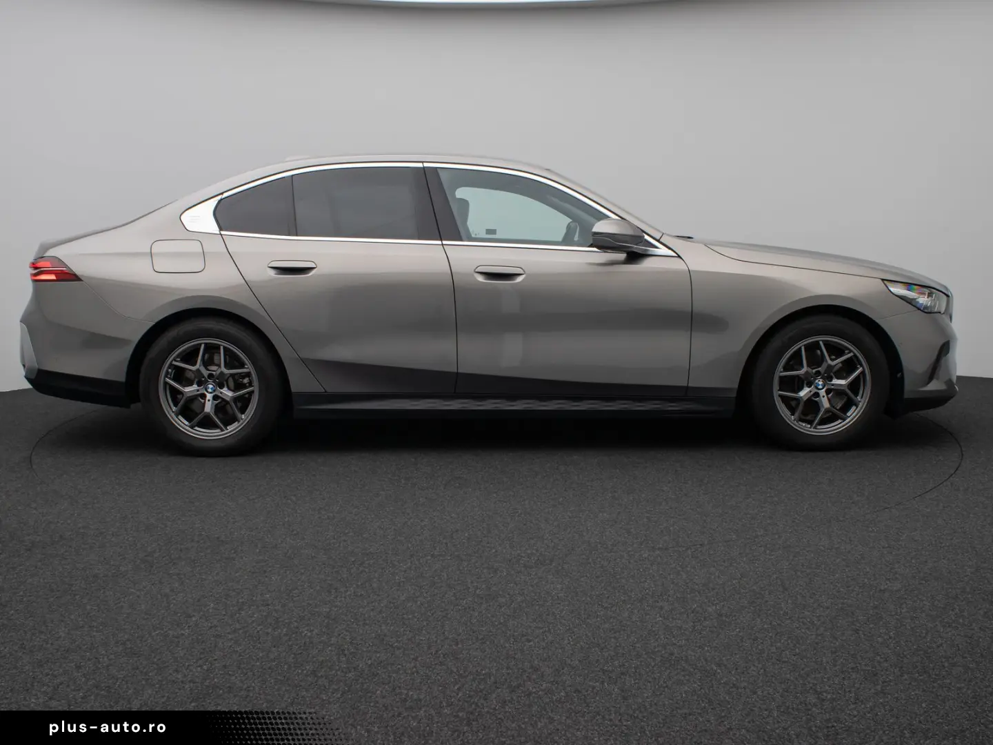 BMW 520d Kamera DAB Leder Ad.LED Alarm Sport 18Zoll