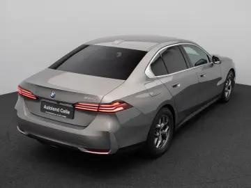 BMW 520d Kamera DAB Leder Ad.LED Alarm Sport 18Zoll
