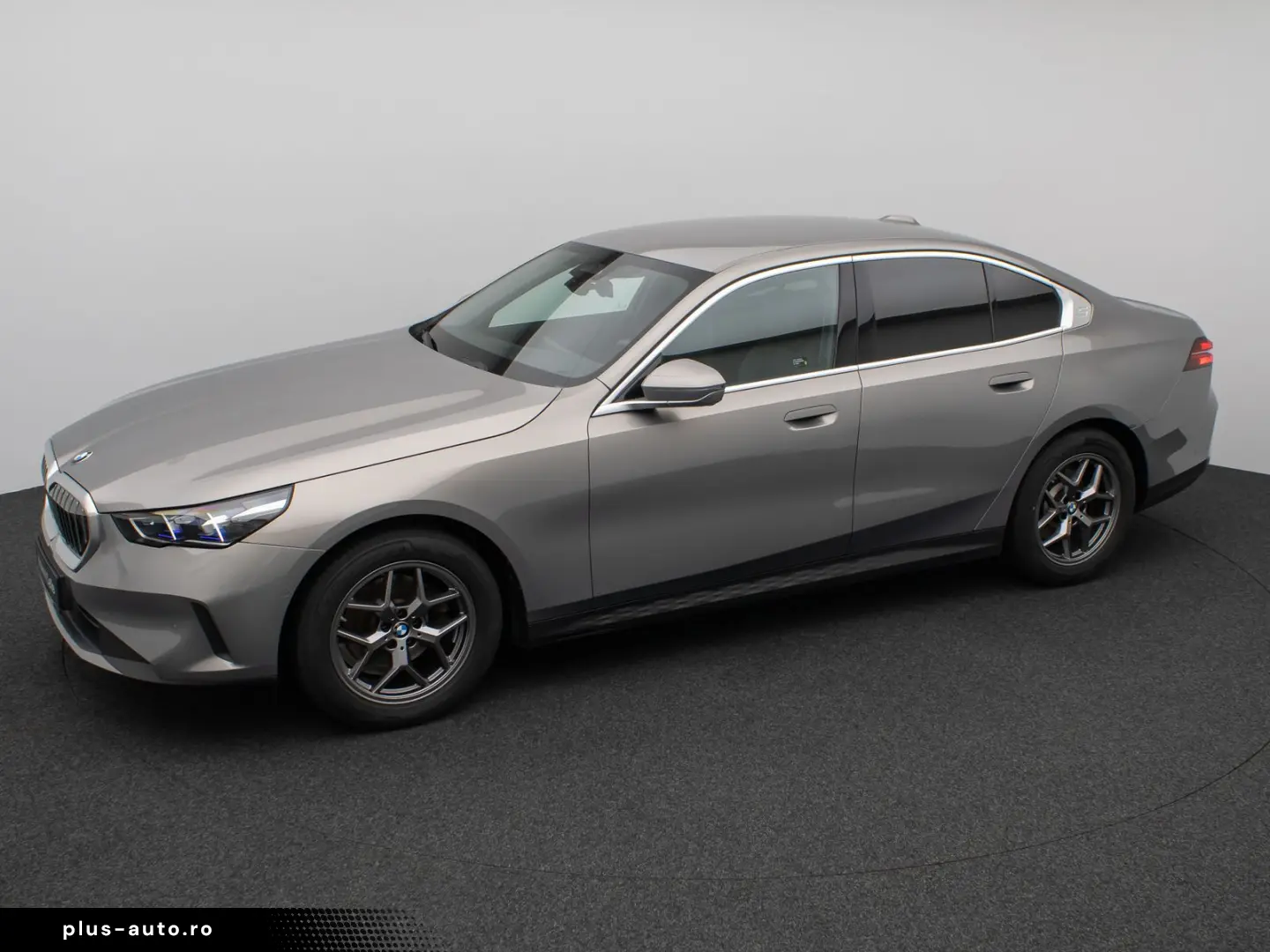 BMW 520d Kamera DAB Leder Ad.LED Alarm Sport 18Zoll