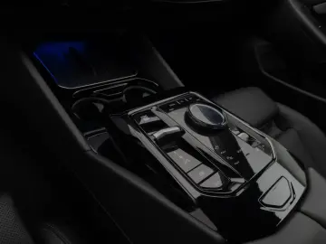BMW 520d Kamera DAB Leder Ad.LED Alarm Sport 18Zoll