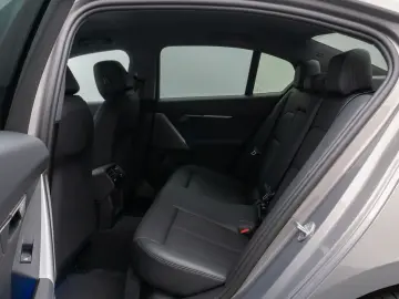 BMW 520d Kamera DAB Leder Ad.LED Alarm Sport 18Zoll