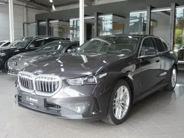 BMW 520 d LED HUD Gestik 360  H&K