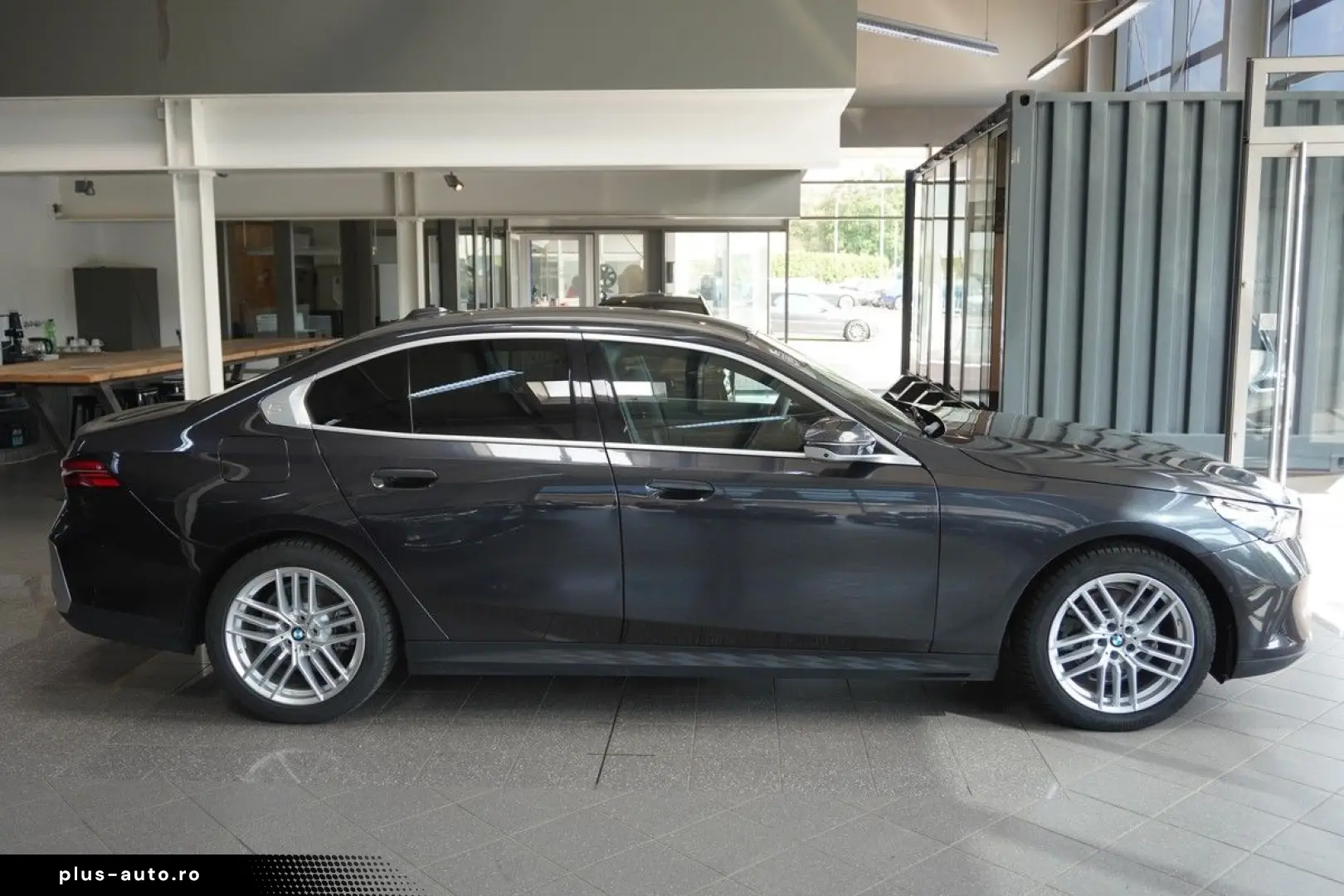 BMW 520 d LED HUD Gestik 360  H&K