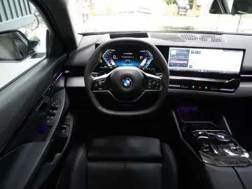BMW 520 d LED HUD Gestik 360  H&K