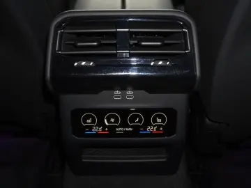 BMW 520 d LED HUD Gestik 360  H&K
