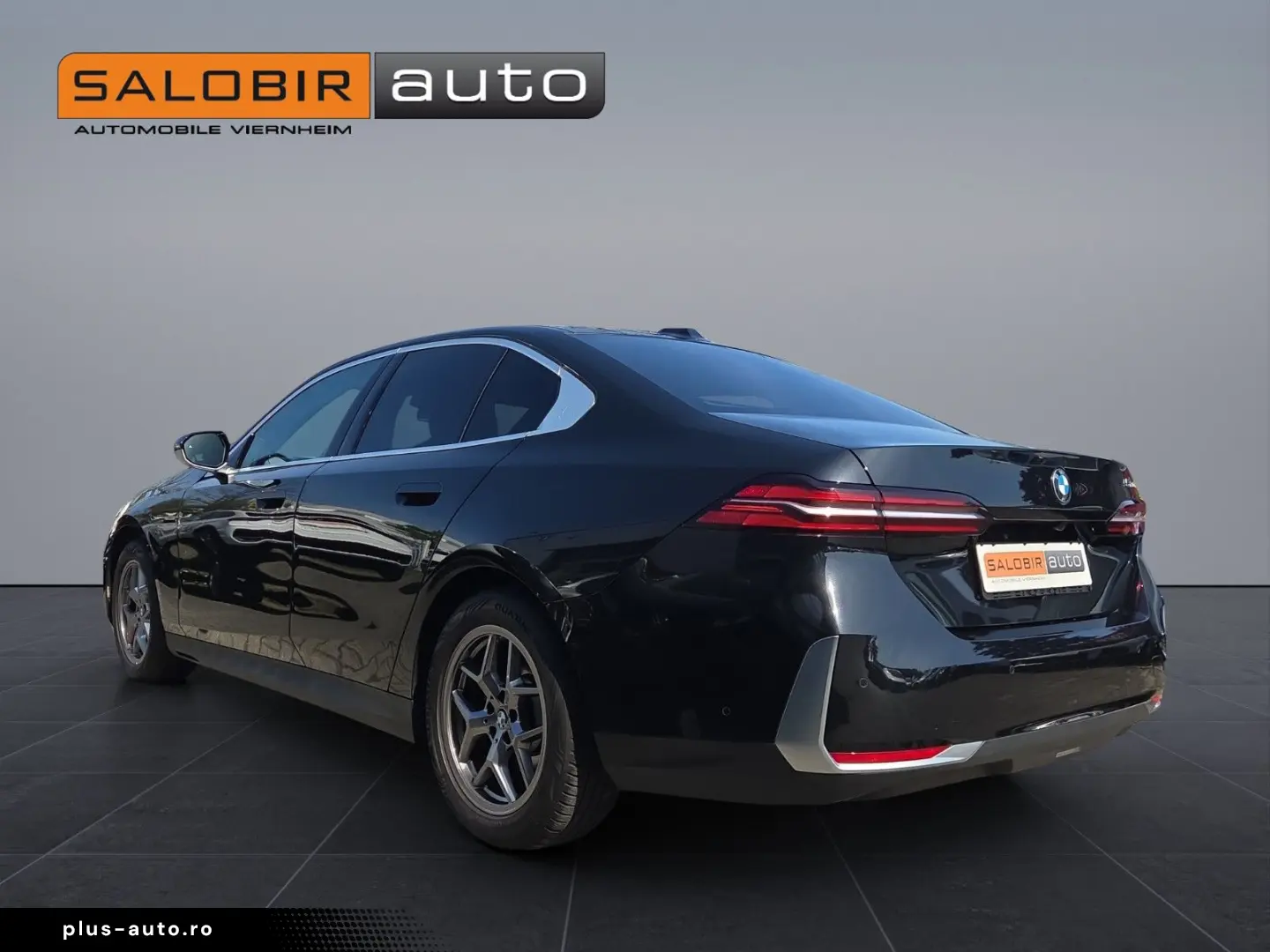 BMW 520d Limousine Leder Head up H&K 360  Virtual