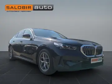 BMW 520d Limousine Leder Head up H&K 360  Virtual