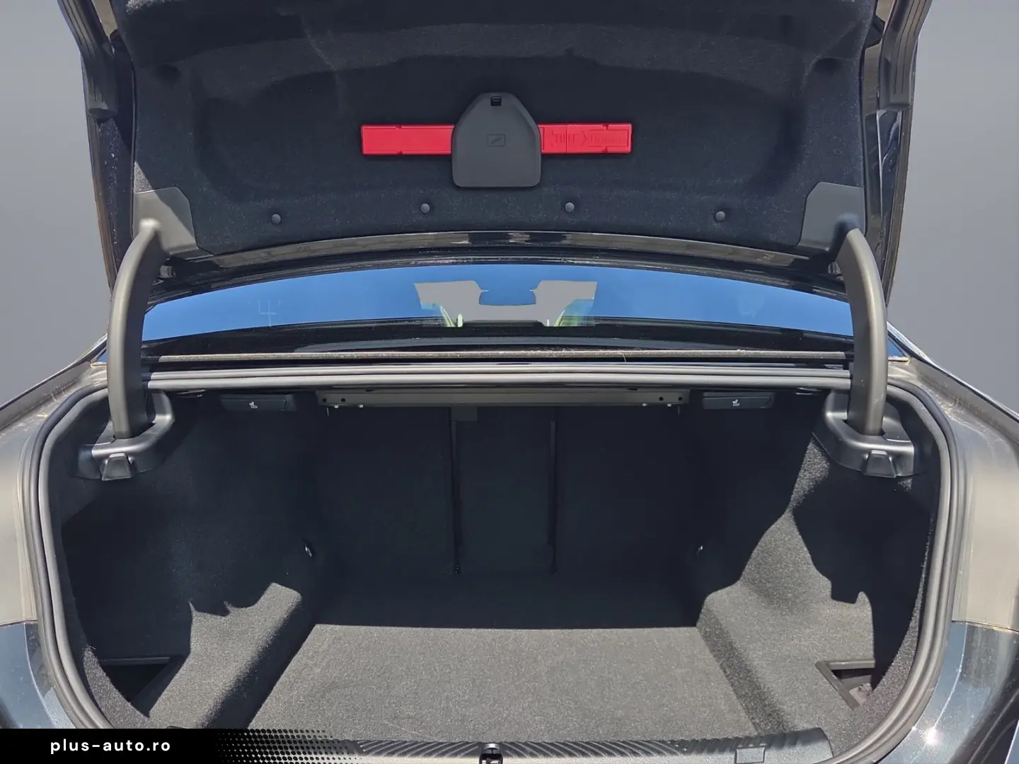 BMW 520d Limousine Leder Head up H&K 360  Virtual