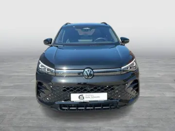 VW Tiguan 2.0 TDI DSG 4M R-Line ACC NAV AHK HUD H K