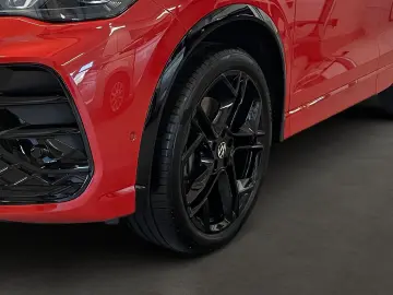 VW Tiguan 2.0 TDI 4M R-Line  AHK PANO NAVI KAMERA