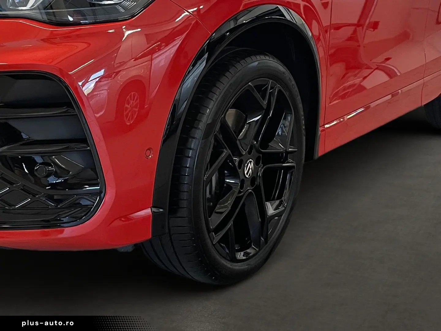 VW Tiguan 2.0 TDI 4M R-Line  AHK PANO NAVI KAMERA