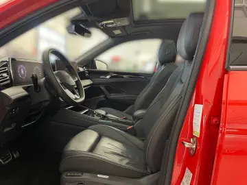 VW Tiguan 2.0 TDI 4M R-Line  AHK PANO NAVI KAMERA