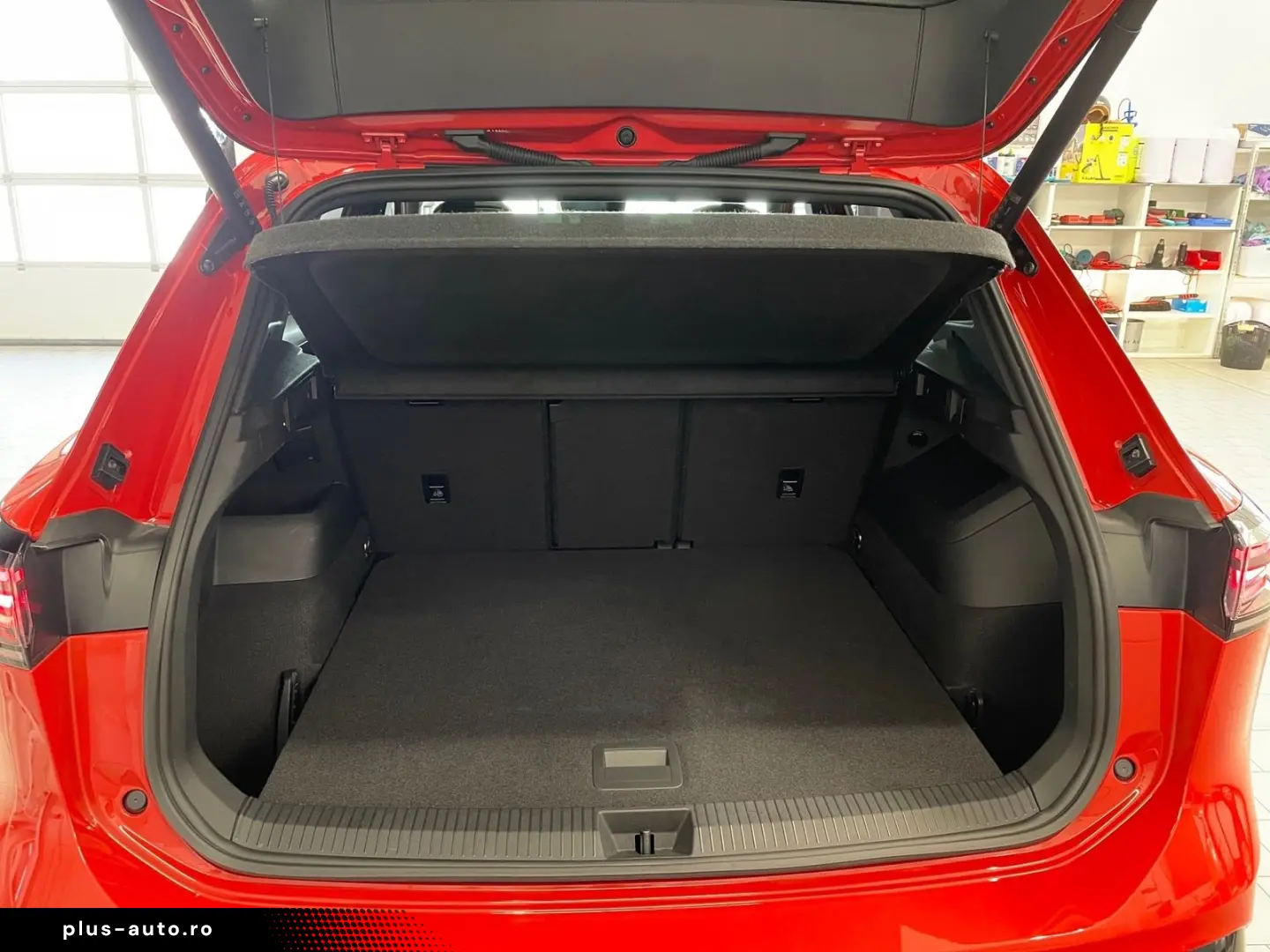 VW Tiguan 2.0 TDI 4M R-Line  AHK PANO NAVI KAMERA