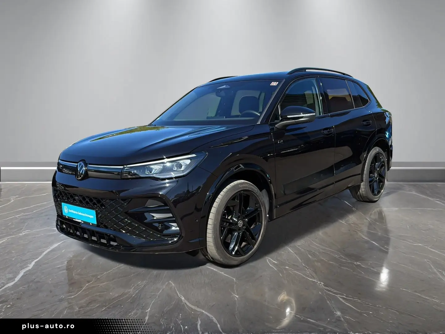 VW Tiguan R-Line 2.0TDI DSG 4M  AHK 360  PANO STDHZ
