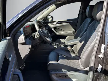 VW Tiguan R-Line 2.0TDI DSG 4M  AHK 360  PANO STDHZ