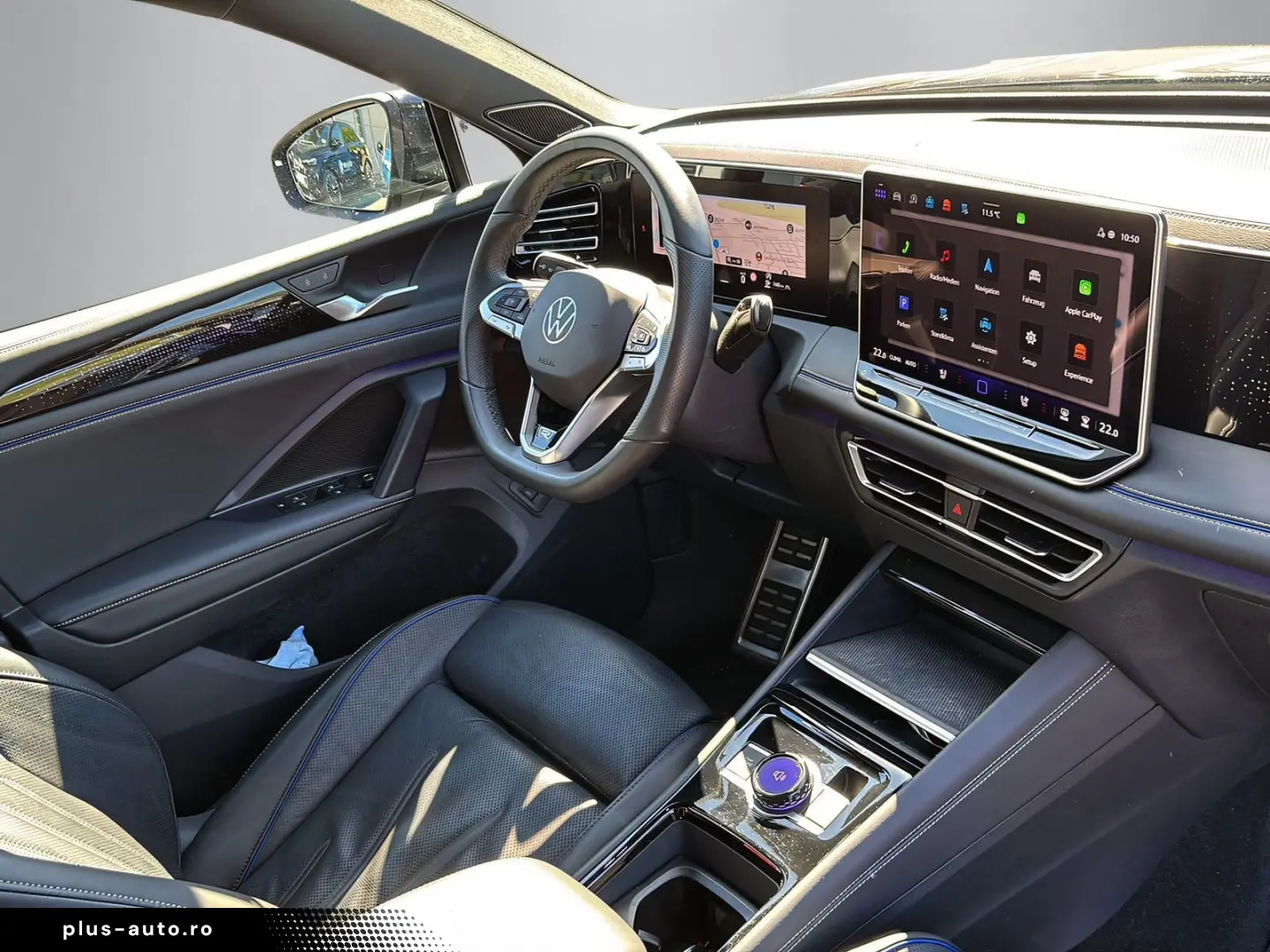 VW Tiguan R-Line 2.0TDI DSG 4M  AHK 360  PANO STDHZ
