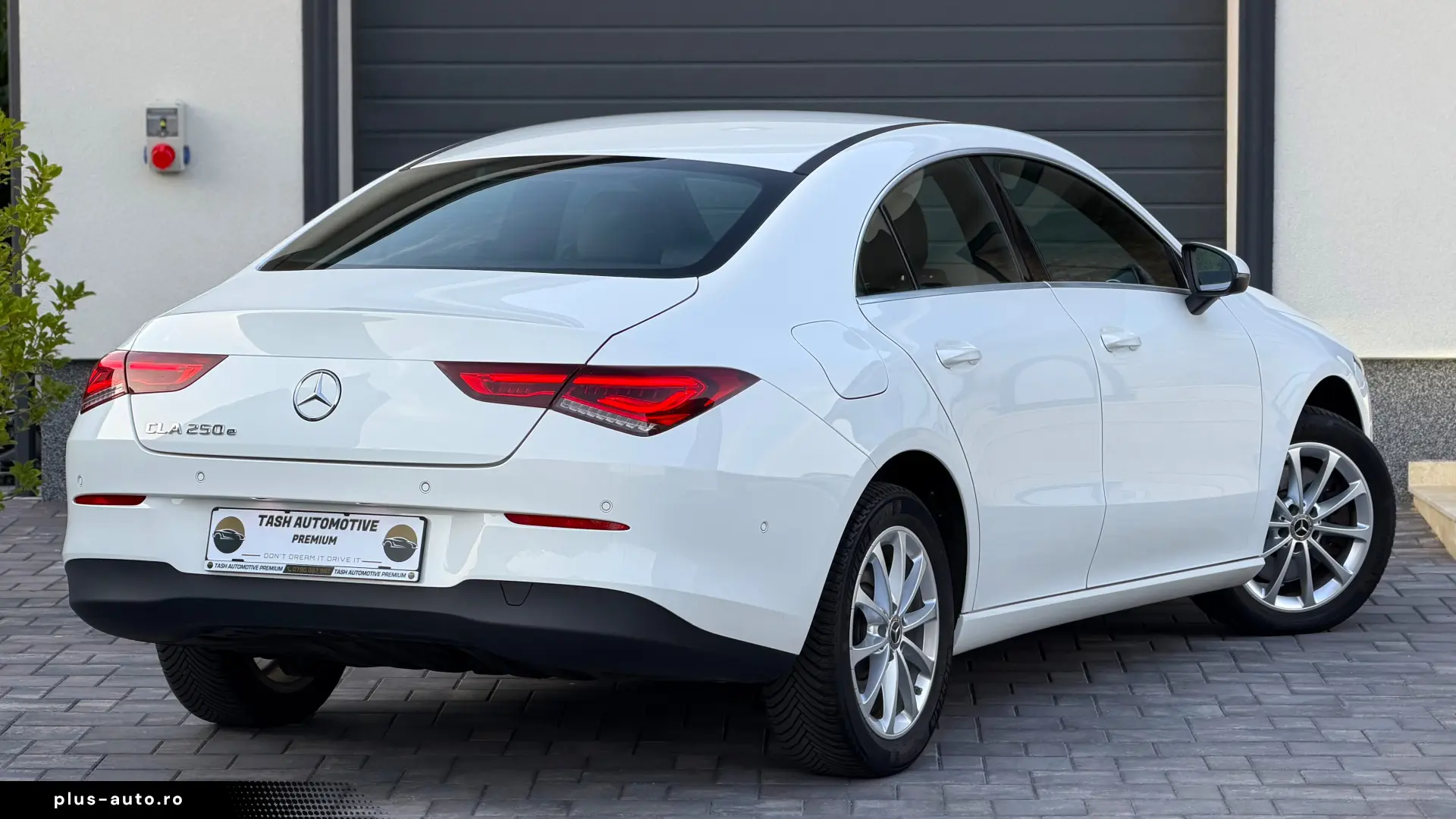 MERCEDES-BENZ CLA 250e   - AUTOMATIC   PLUG-IN HYBRID