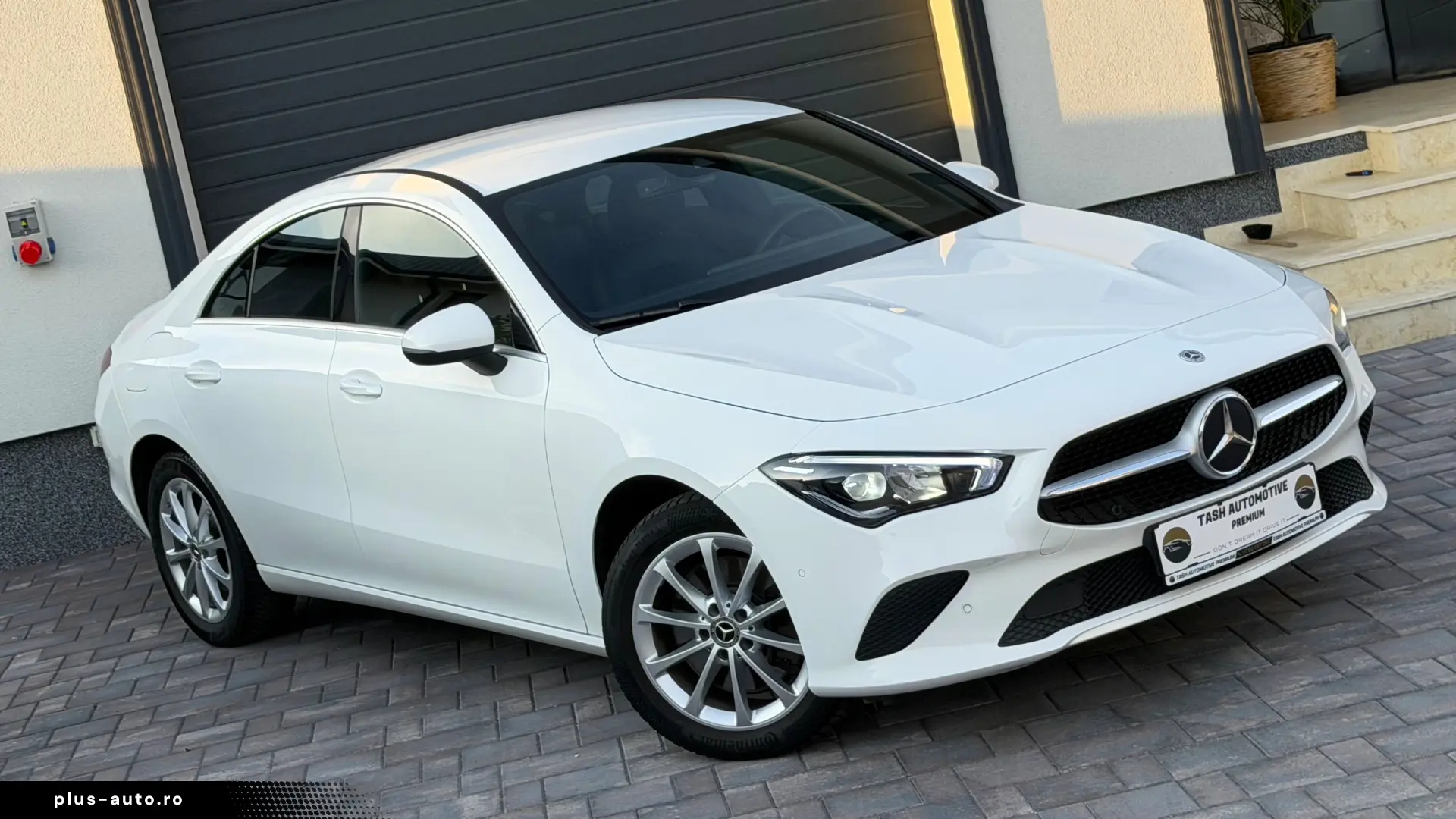 MERCEDES-BENZ CLA 250e   - AUTOMATIC   PLUG-IN HYBRID