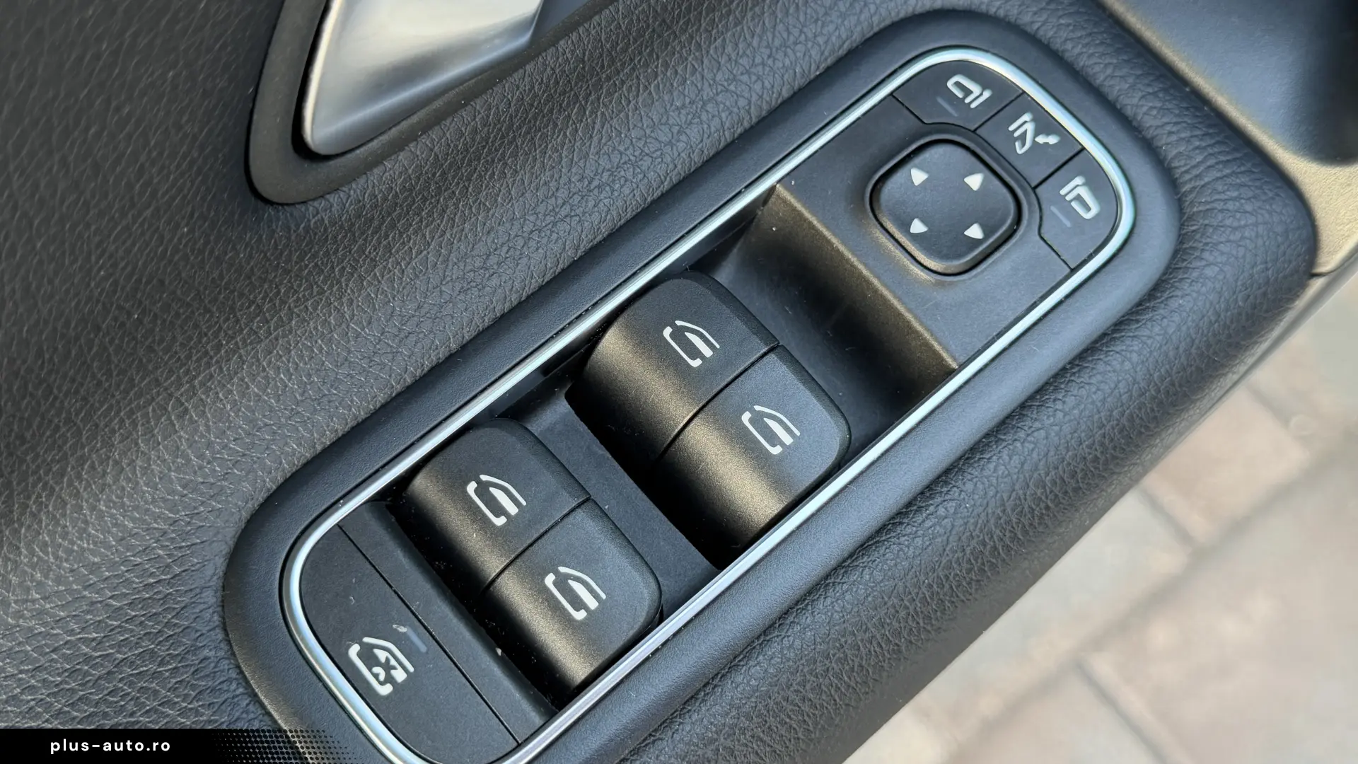 MERCEDES-BENZ CLA 250e   - AUTOMATIC   PLUG-IN HYBRID